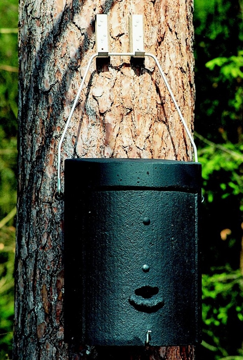Naturschutzprodukt Fledermaus-Großraum- und Überwinterungshöhle Typ 1FW