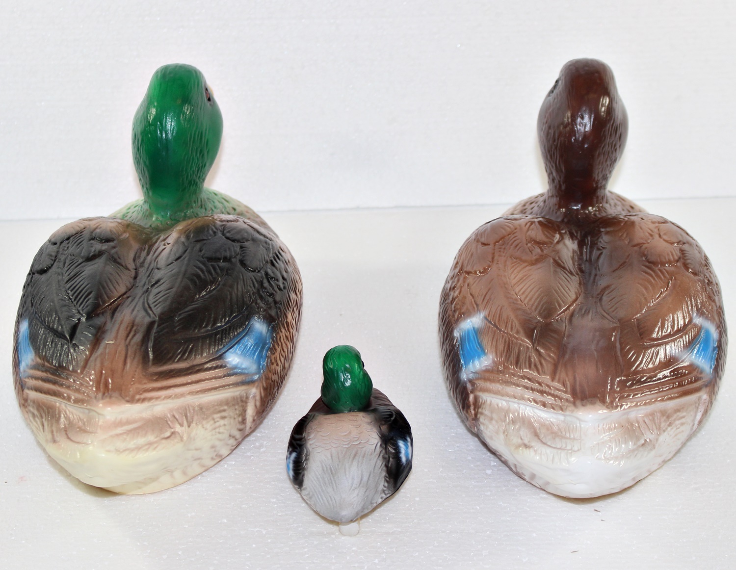 Deko Tier Figur Gartenfigur Entenfamilie Ente, Erpel und Entlein als Satz aus Kunststoff H 7-16 cm