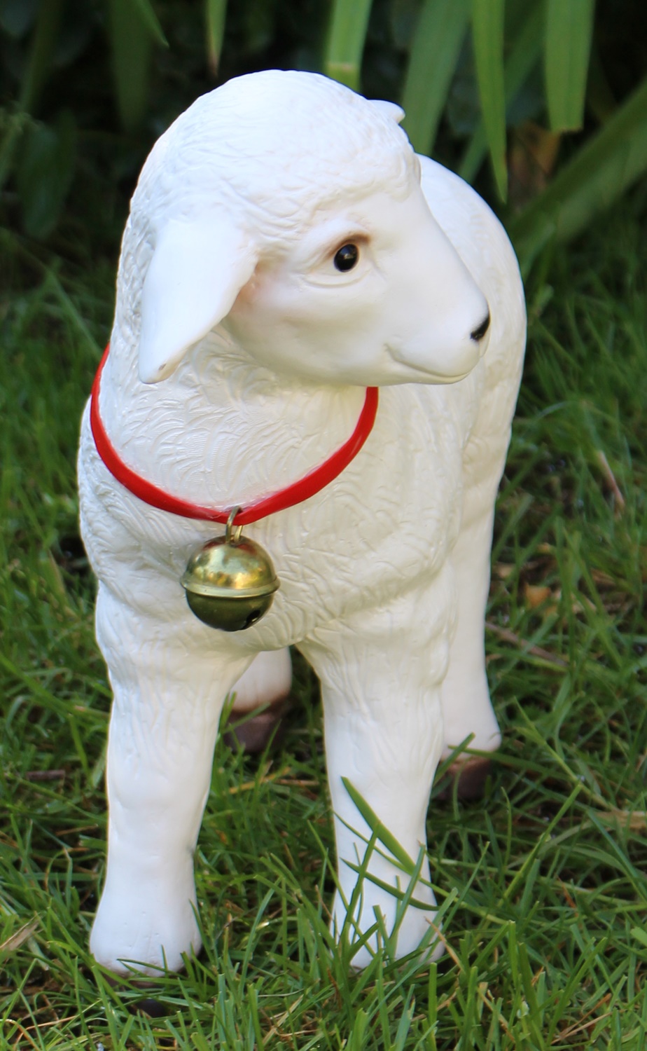 Deko Garten Figur Dekofigur Gartenfigur Tierfigur weißes Lamm Lämmlein aus Kunststoff Höhe 28 cm