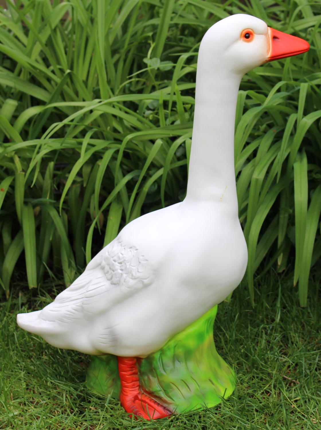 Deko Garten Figur Dekofigur Gartenfigur Tierfigur große weiße Gans stehend aus Kunststoff Höhe 60 cm