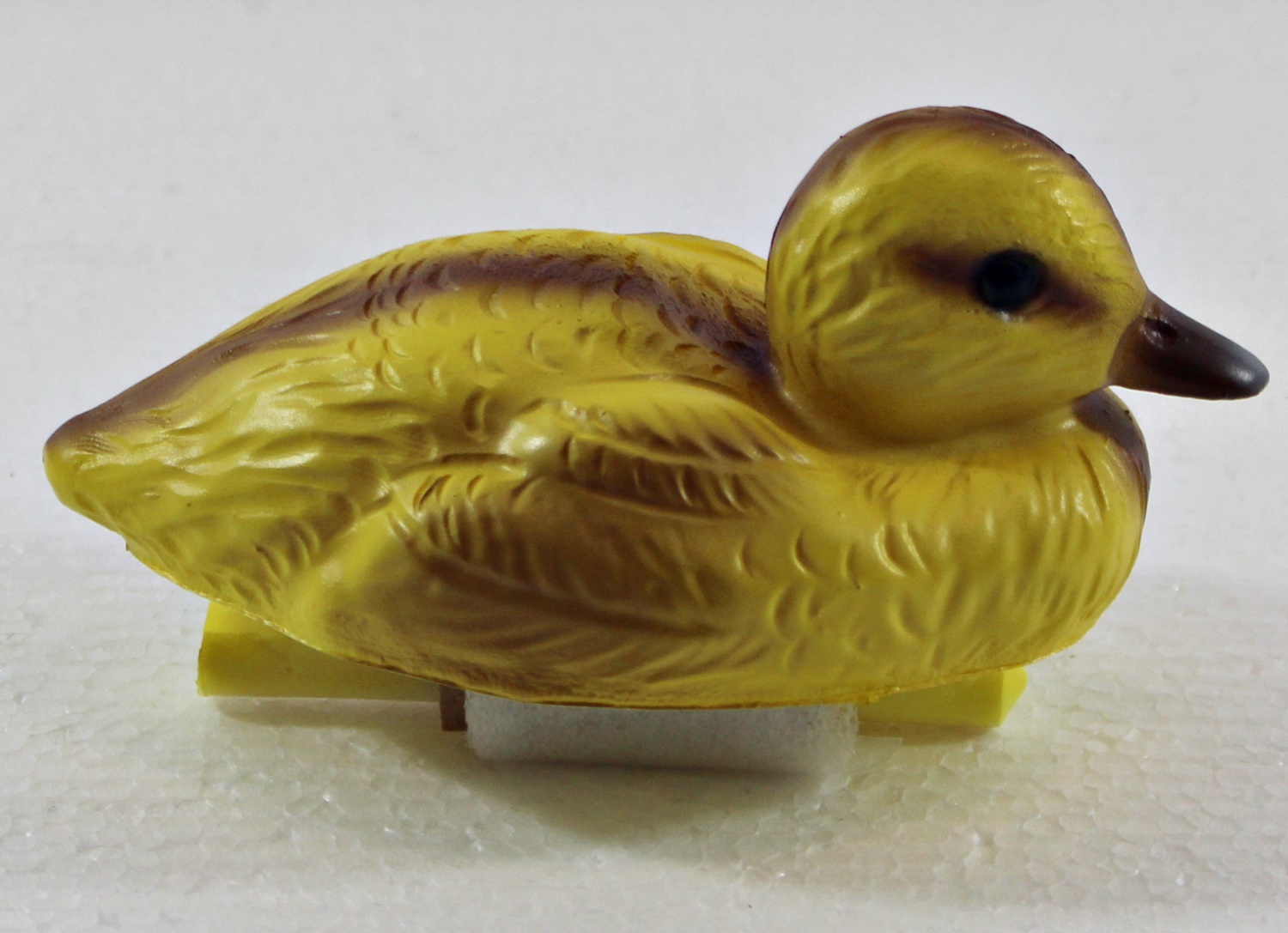 Deko Garten Figur Dekofigur Gartenfigur Teichfigur Schwimmente Entlein gelb aus Kunststoff Höhe 7 cm