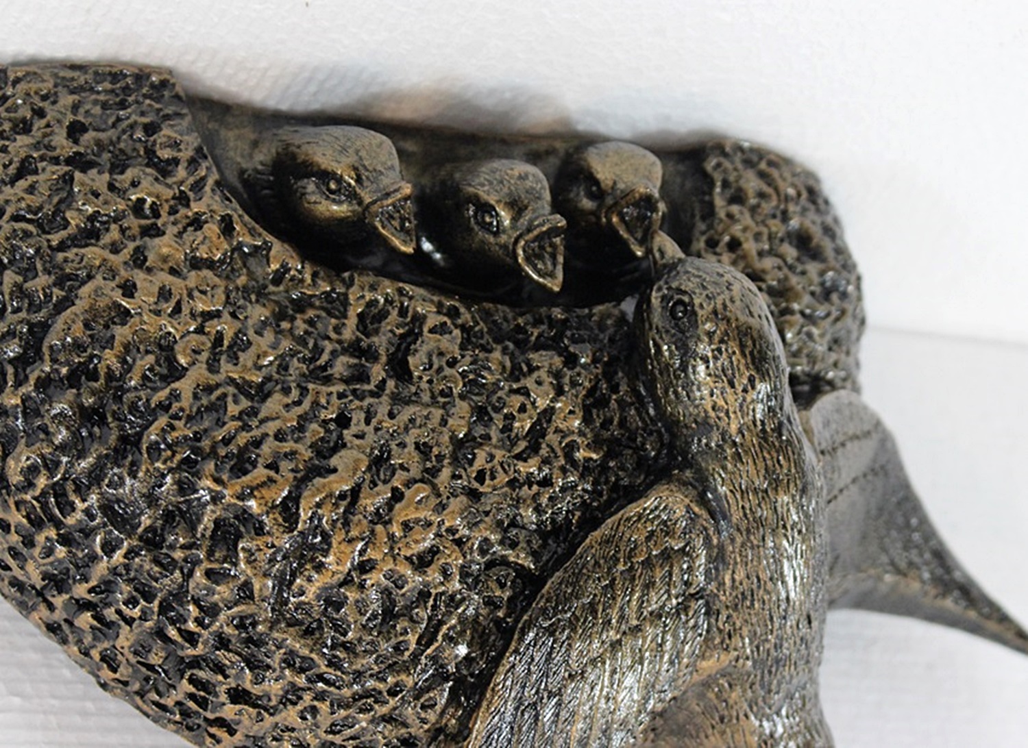 Deko Figur Schwalbennest Gartenfigur H 17 cm Dekofigur Kupfer-Antik aus Kunststoff