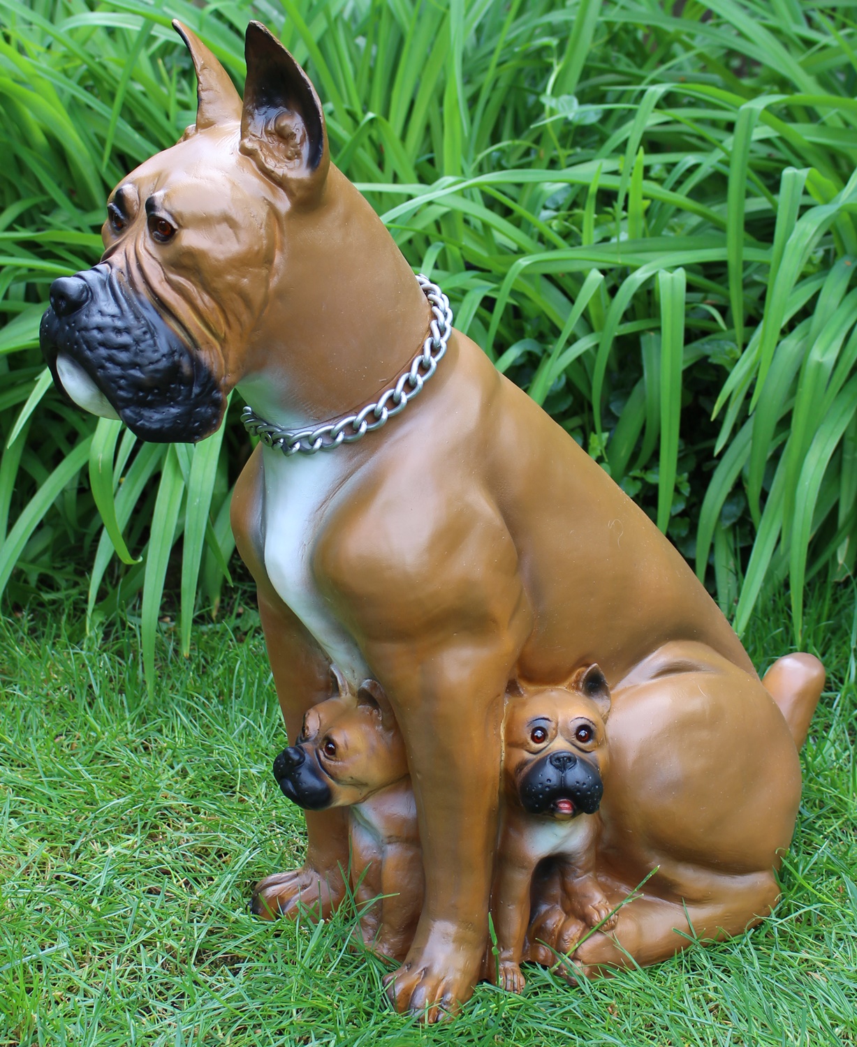 Deko Garten Figur Dekofigur Gartenfigur Tierfigur Hund Boxer mit drei Welpen aus Kunststoff H 59 cm