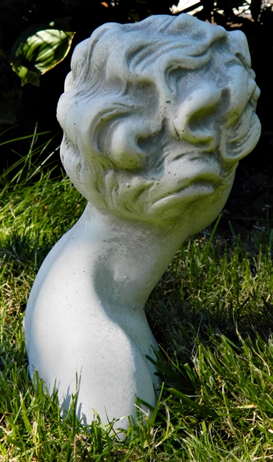 Beton Figur Gartenfigur Büste Mädchen Kind H 25 cm Statue Gartenskulptur aus Beton