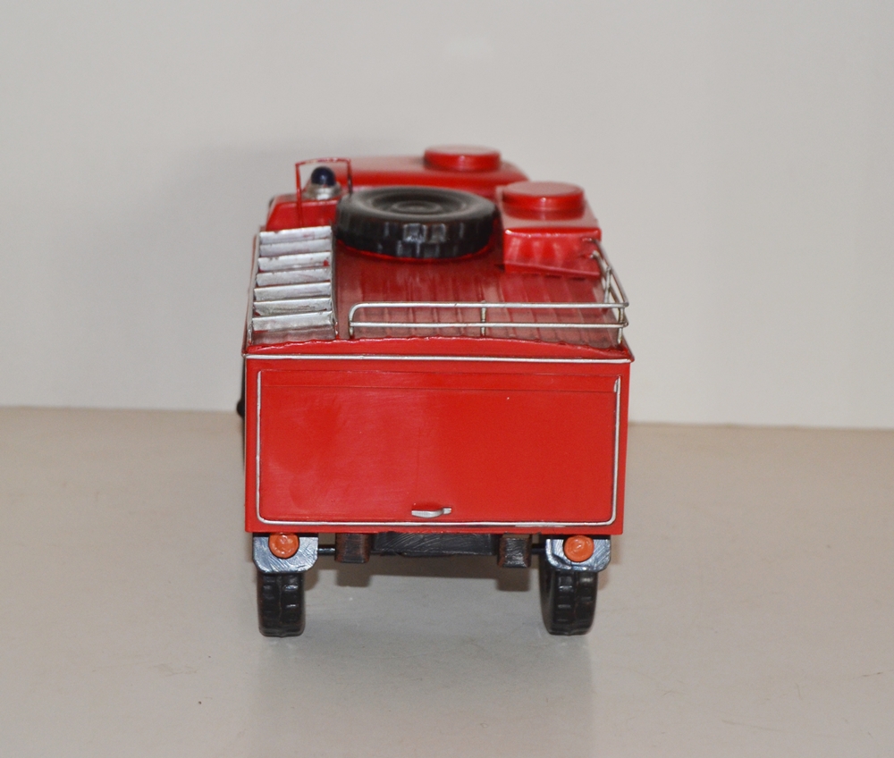Blechauto Nostalgie Modellauto Oldtimer Automarke Unimog S 404 Feuerwehr TLF 8 aus Blech L 30 cm