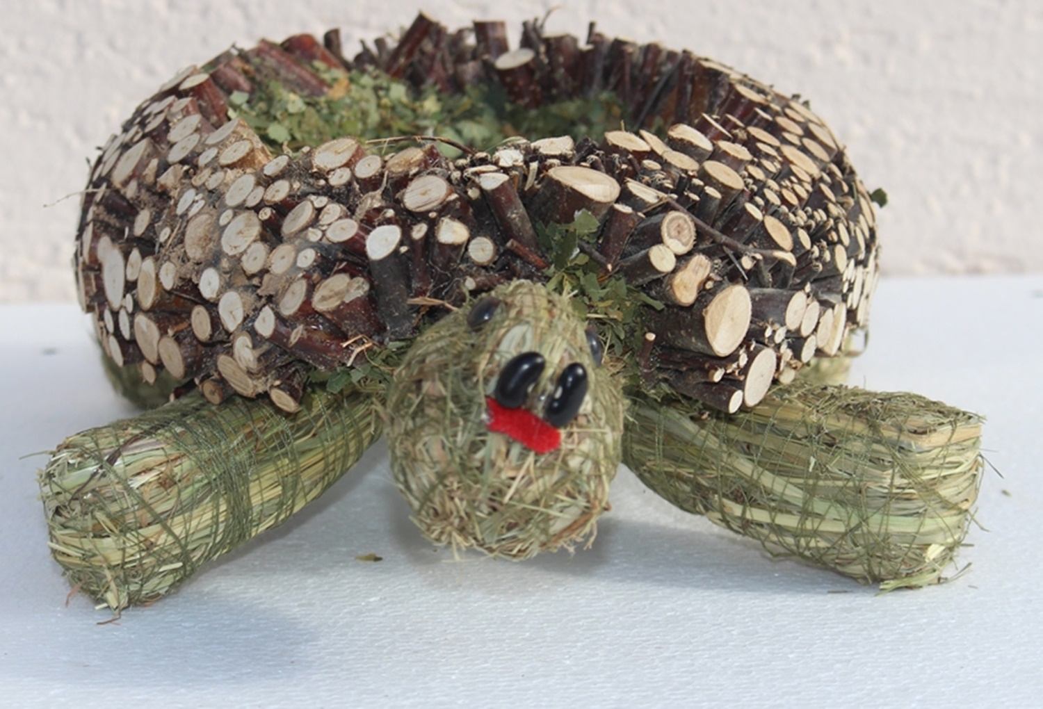 Deko Figur Schildkröte liegend L 28 cm Figur zum Bepflanzen aus Naturmaterial Heu und Reisig