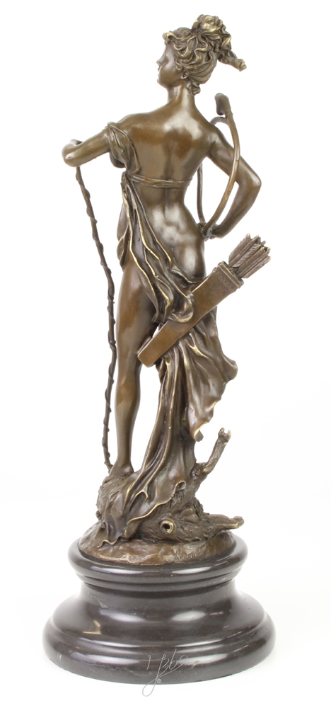 Bronzefigur Diana Victorious H 47,5 cm Mythologie Bronzeskulptur Bronze Figur aus Bronze