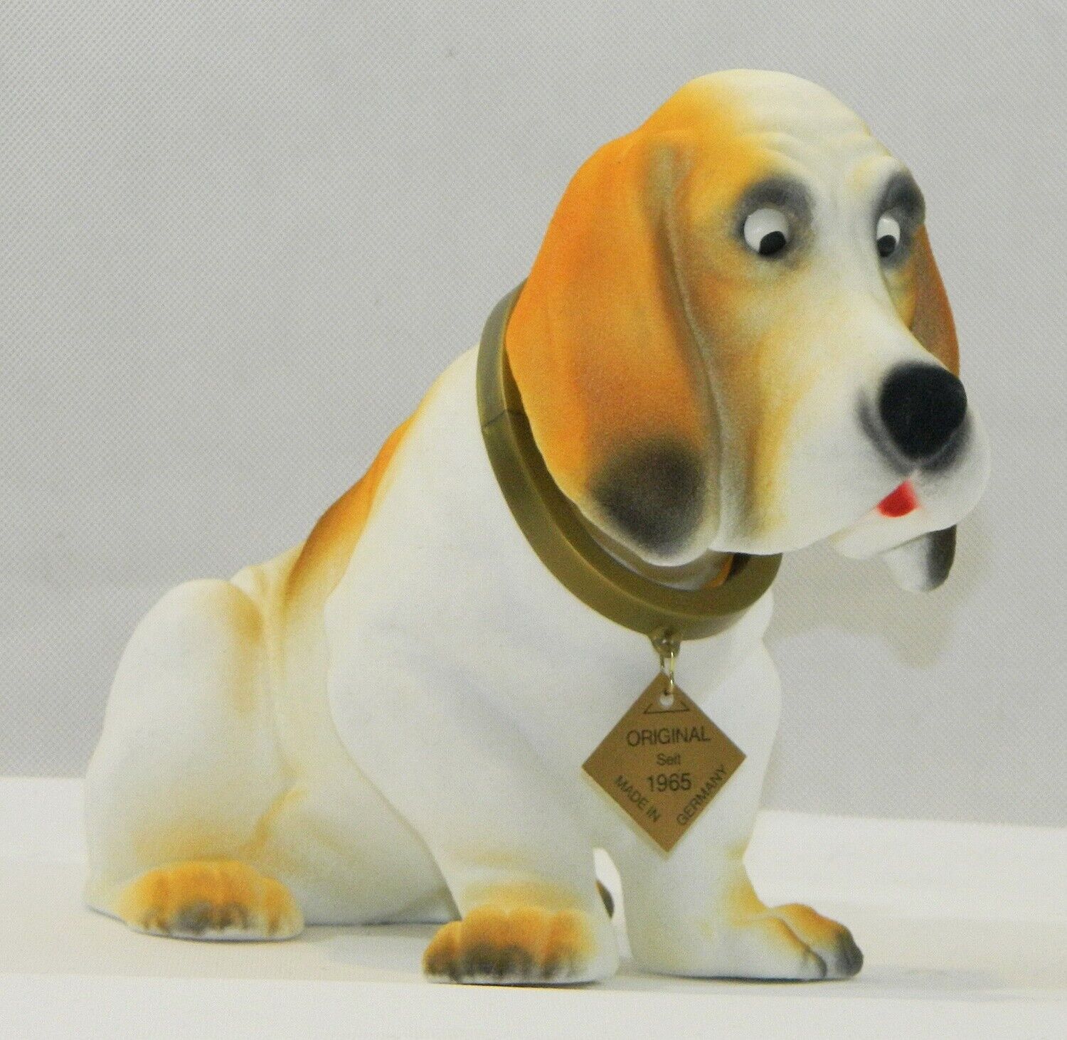 Wackel Figur Hund Basset Hound Wackelfigur H 19,5 cm groß Dekofigur mit Wackelkopf