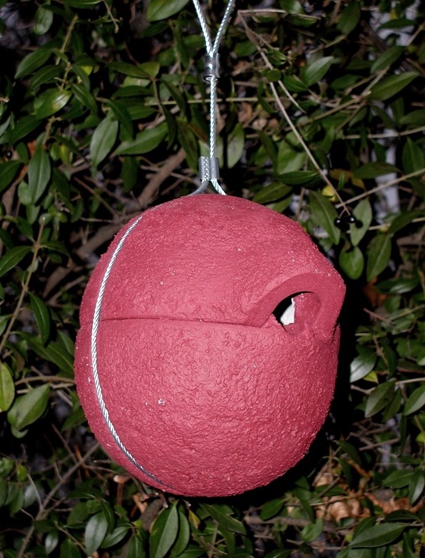 Naturschutzprodukt Nisthilfe Zaunkönigkugel 1ZA Herbstlicht rot Flugloch 30 x 27 mm Artenschutz