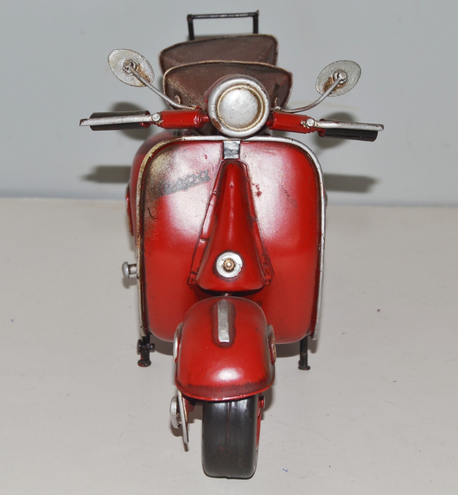 Blechmodell Roller Nostalgie Modellauto Oldtimer Marke Vespa Motorroller Modell aus Blech L 32 cm