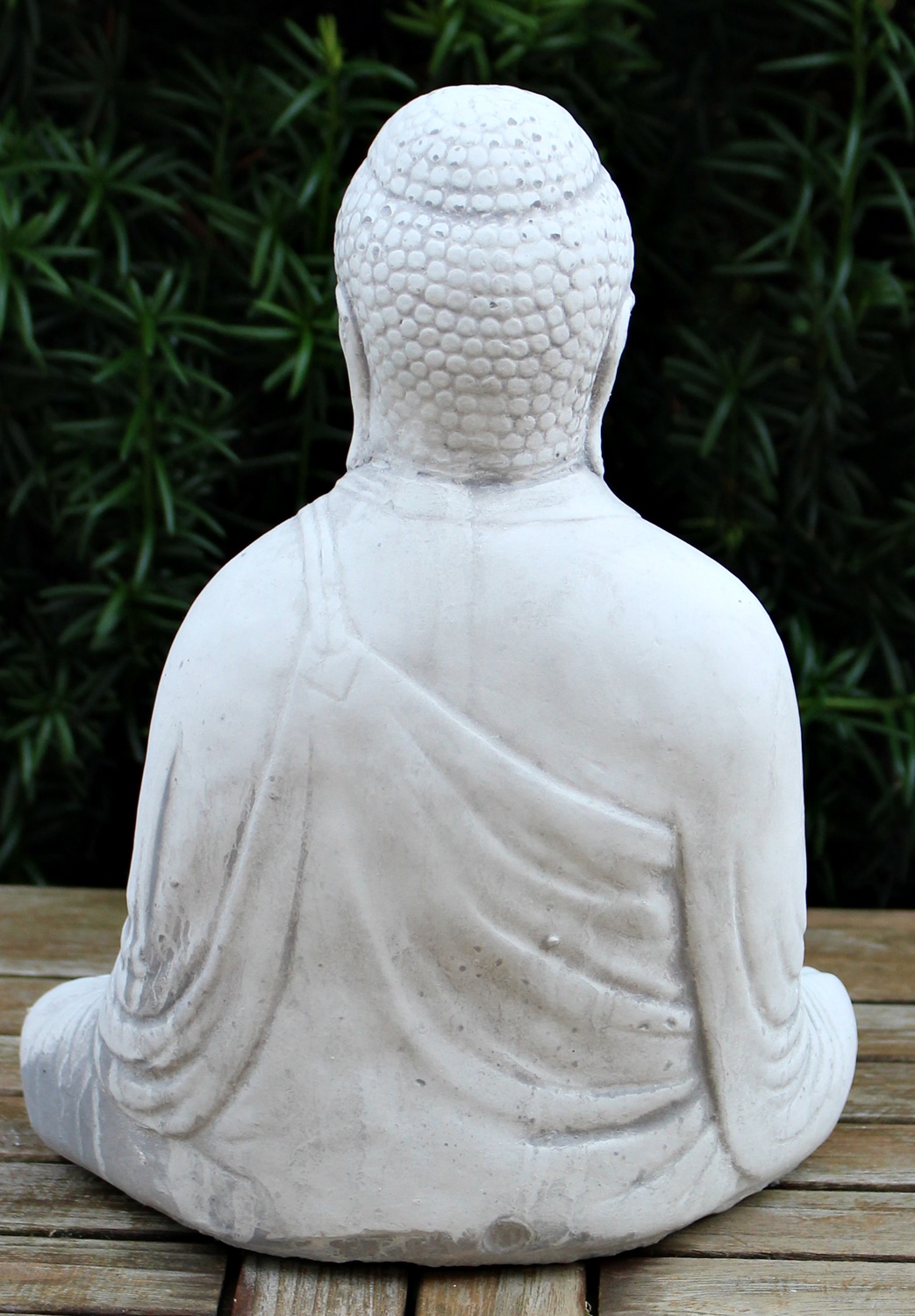 Beton Figur Statue Buddha klein sitzend in der Hocke H 27 cm Dekofigur und Gartenskulptur