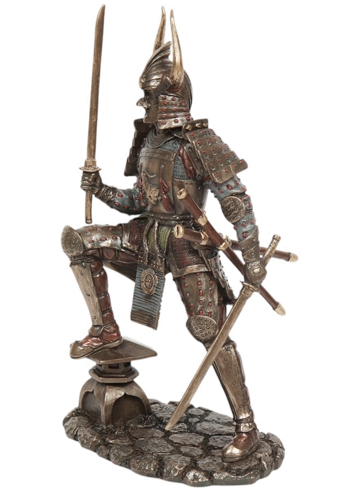 Skulptur Samurai Art Deko Figur H 25 cm japanischer Krieger in detailreicher Rüstung mit Schwertern
