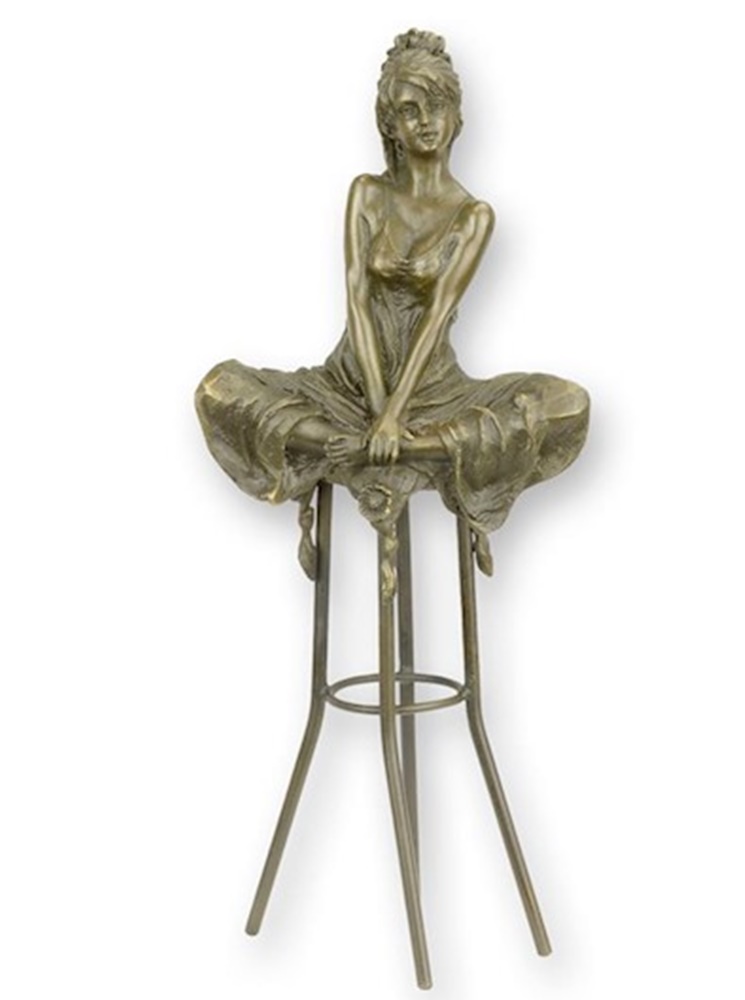 Bronzefigur sinnliche Frau sitzend auf Barhocker H 27,1 cm Bronzeskulptur Bronze Figur aus Bronze
