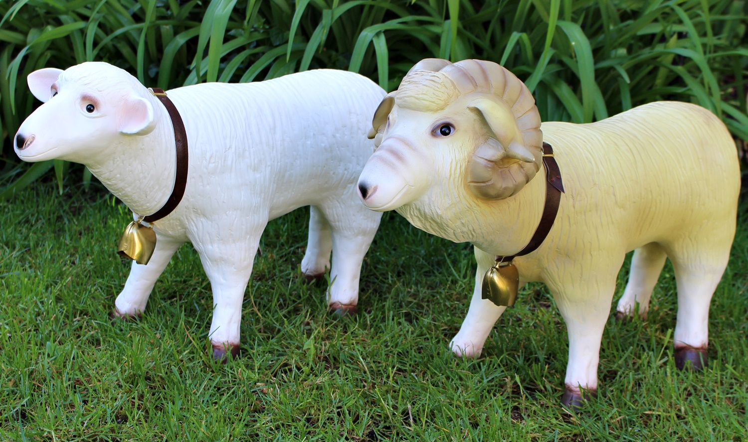 Deko Garten Figur Gartenfigur Tierfiguren Schaf und Schafbock als 2-er Satz aus Kunststoff H36-40 cm