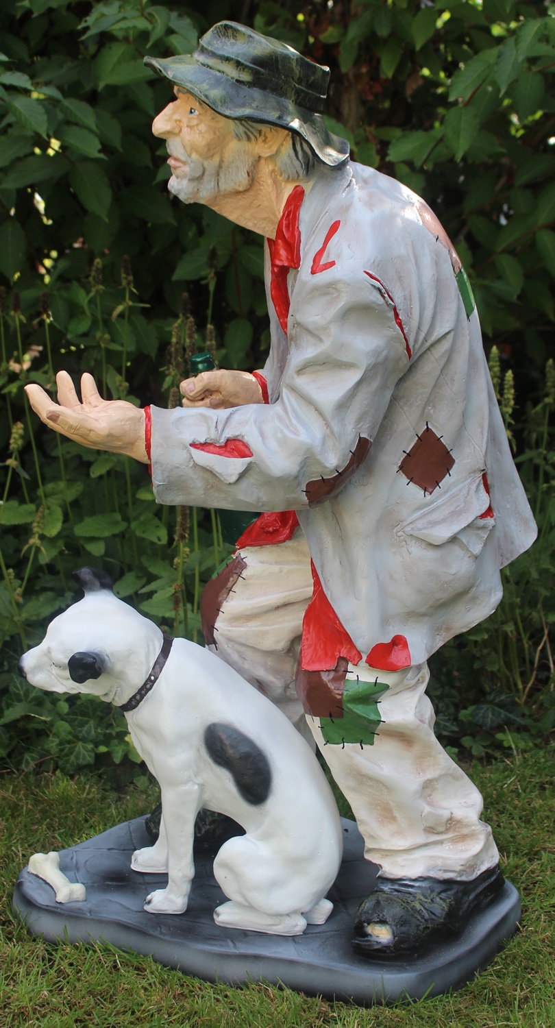 Dekofigur Bettler groß stehend mit Flasche in Hand und Hund am Fuß H 91 cm Gartenfigur aus Kunstharz