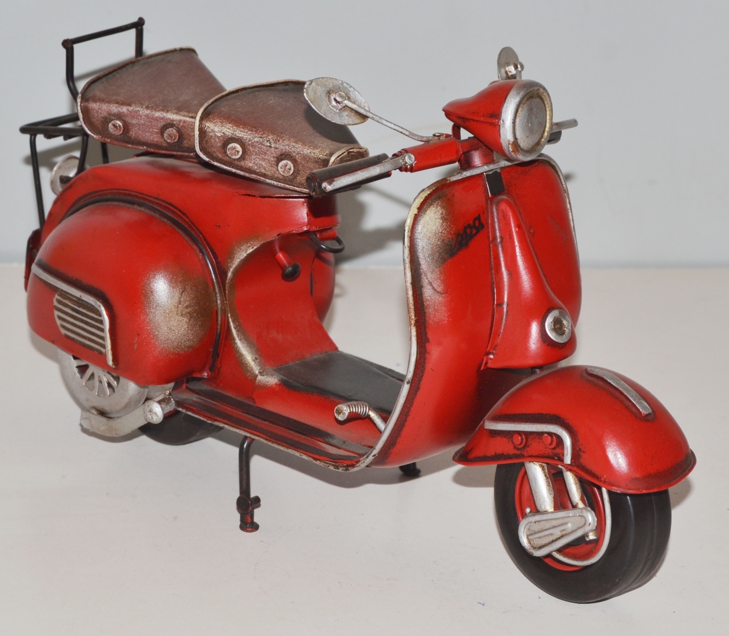 Blechmodell Roller Nostalgie Modellauto Oldtimer Marke Vespa Motorroller Modell aus Blech L 32 cm