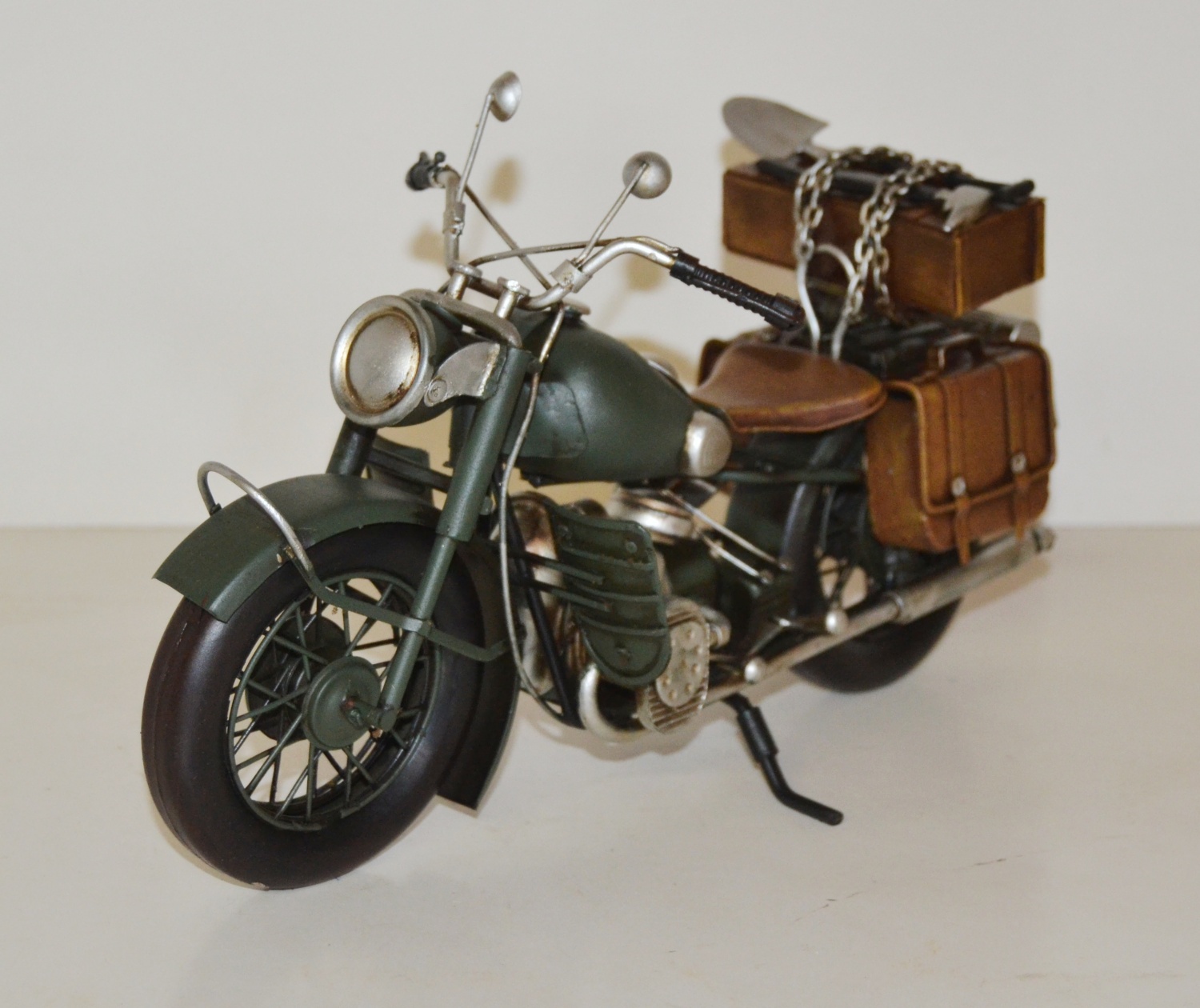 Blechmotorrad Nostalgie Modellauto Oldtimer Marke BMW R 75 Militär Motorrad 1943 aus Blech L 30 cm