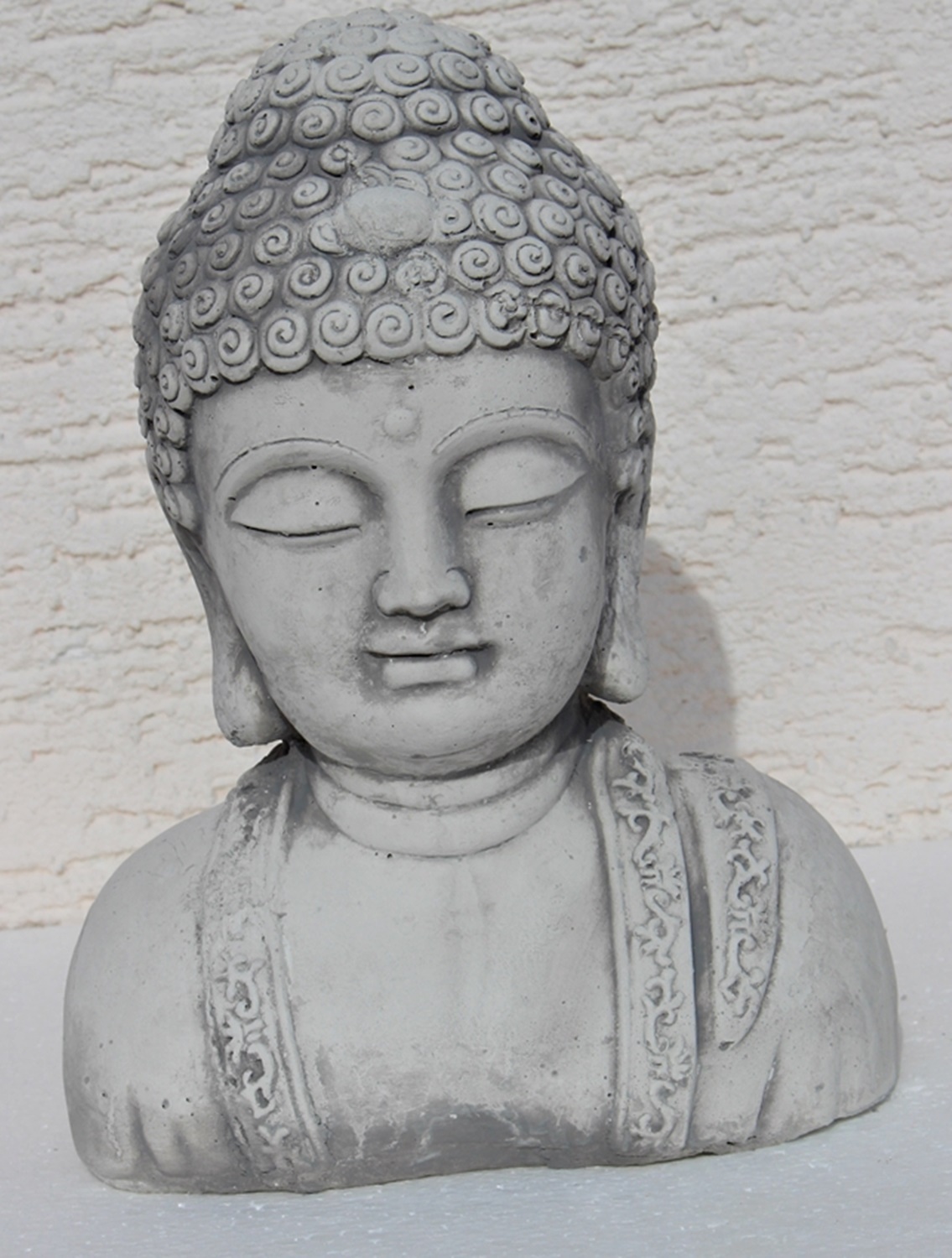 Beton Figur Statue Skulptur Buddha Büste H 28 cm Dekofigur und Gartenskulptur