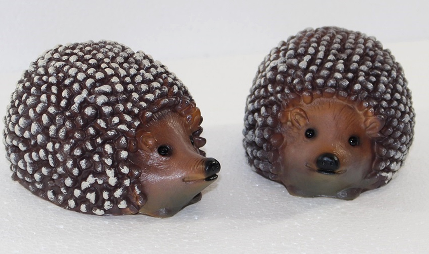 Deko Garten Figur Dekofigur Tierfigur Igel klein 2-er Satz liegend aus Kunststoff Höhe 7 cm