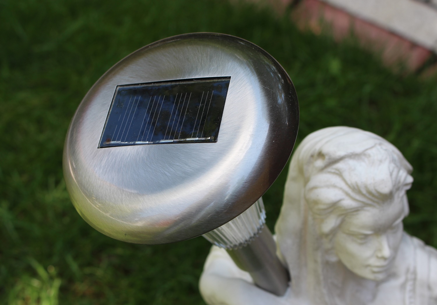 Deko Figur Statue Frau Fruttina H 50 cm LED Solar Leuchte klassische Skulptur Deko aus Kunststoff