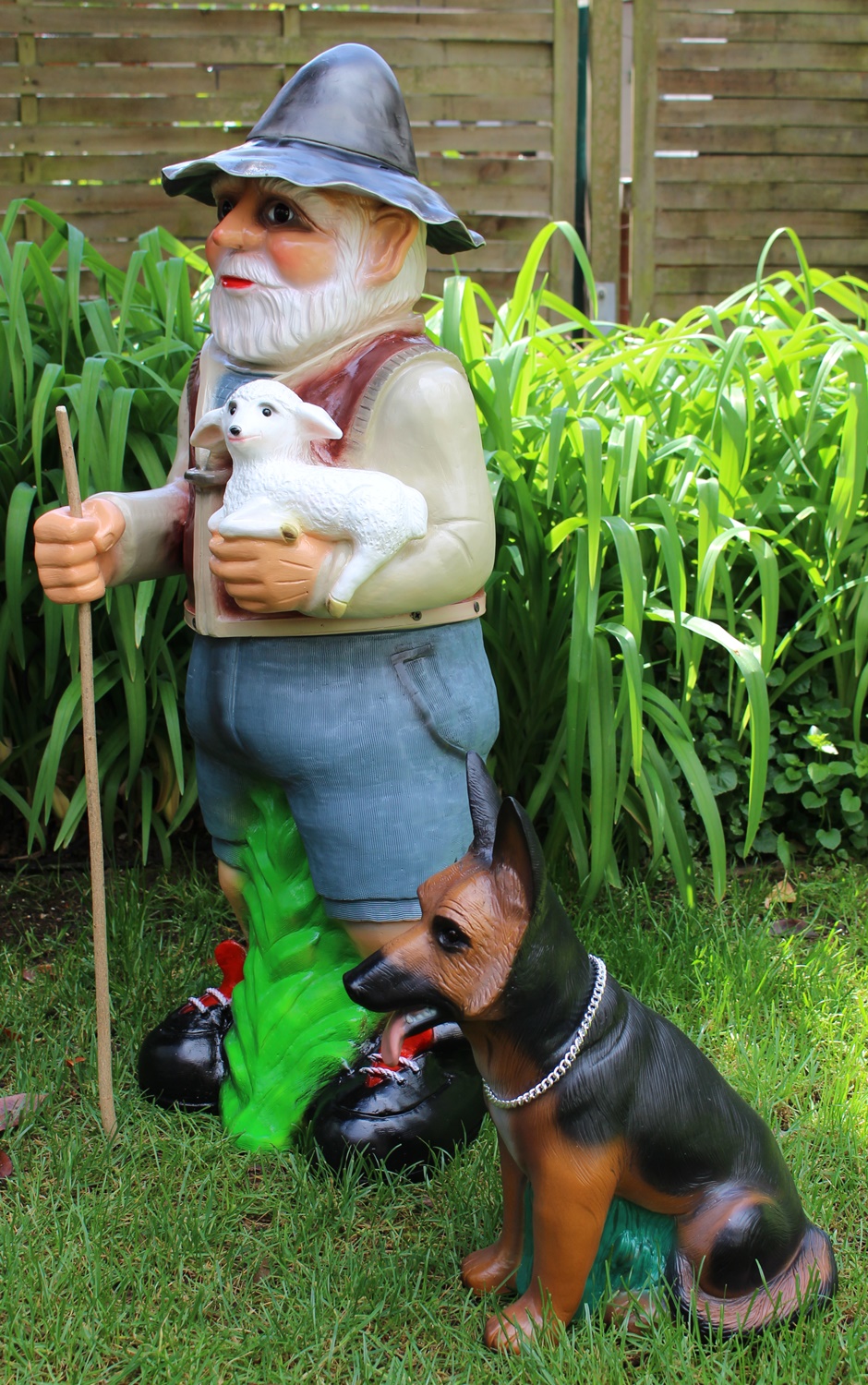 Deko Garten Figur Dekofigur Gartenfigur Tierfigur Hirte mit Schäferhund aus Kunststoff H 86 cm
