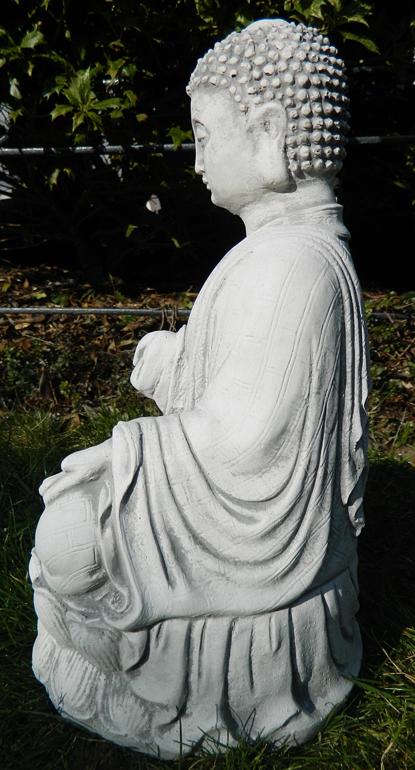 Beton Figur Buddha sitzend H 30 cm Dekofigur und Gartenskulptur