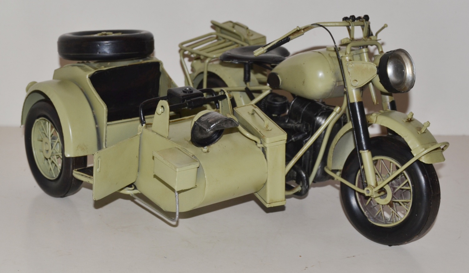 Blechmotorrad Nostalgie Modellauto Oldtimer Marke BMW Militär Motorrad 1944 aus Blech L 39 cm