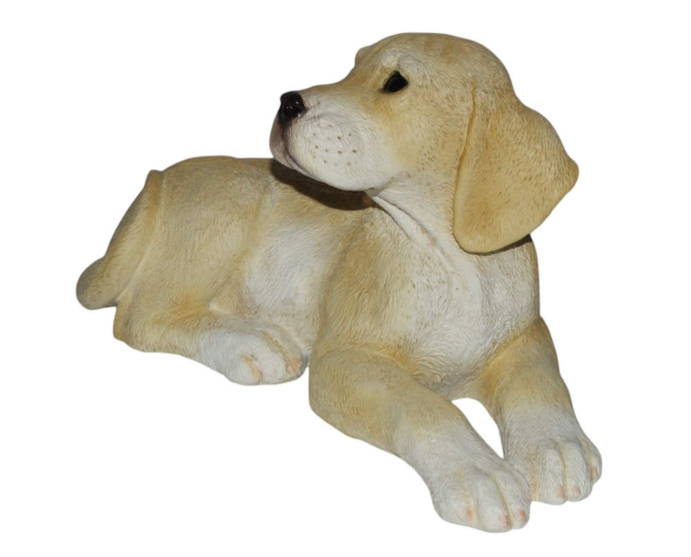 Deko Figur heller Labrador Retriever Welpe Hundefigur liegend Kollektion Castagna aus Resin H 17cm