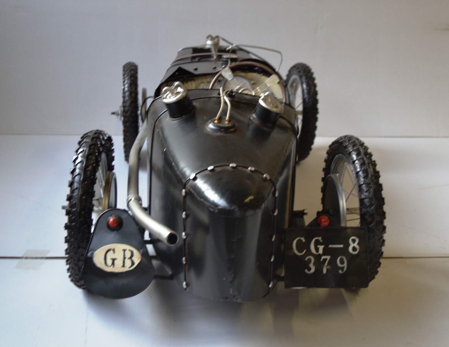 Blechauto Nostalgie Modellauto Oldtimer Automarke MG Roadster XXL Modell aus Blech L 130 cm