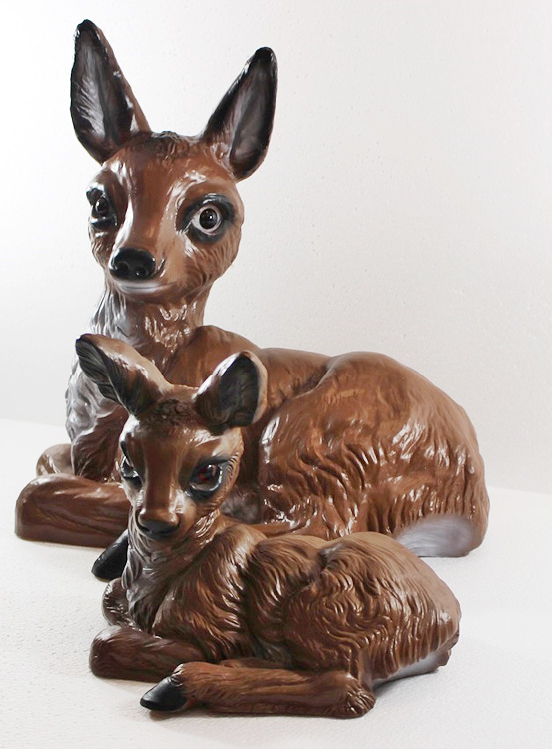 Deko Tier Figur Gartenfigur Reh und Bambi Rehkitz liegend als Satz aus Kunststoff H 20-35 cm