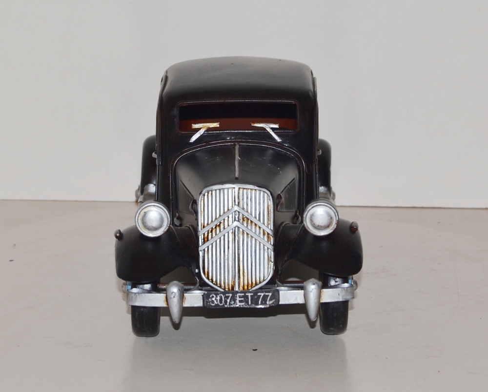 Blechauto Nostalgie Modellauto Citroën Traction Avant Limousine schwarz Oldtimer L 30 cm aus Blech