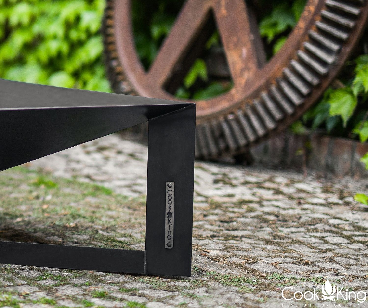 Feuerschale "Cuba" B 70 cm Feuerstelle für Garten aus Stahl Feuerkorb als Wärmequelle oder Grill