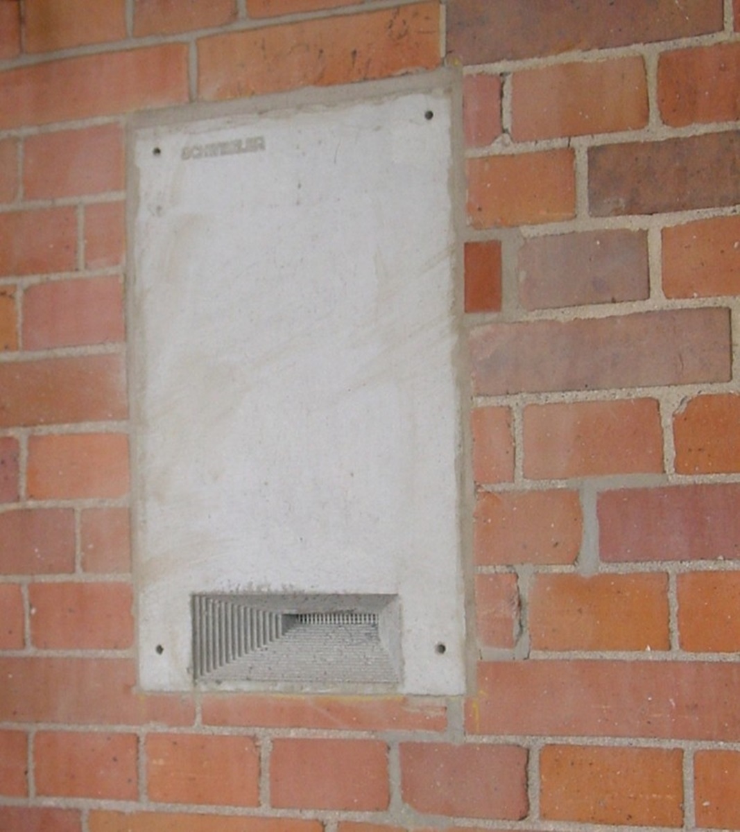 Naturschutzprodukt Fledermaus-Winterquartier 1WI H 54,5 cm aus Leichtbeton zum Einbau