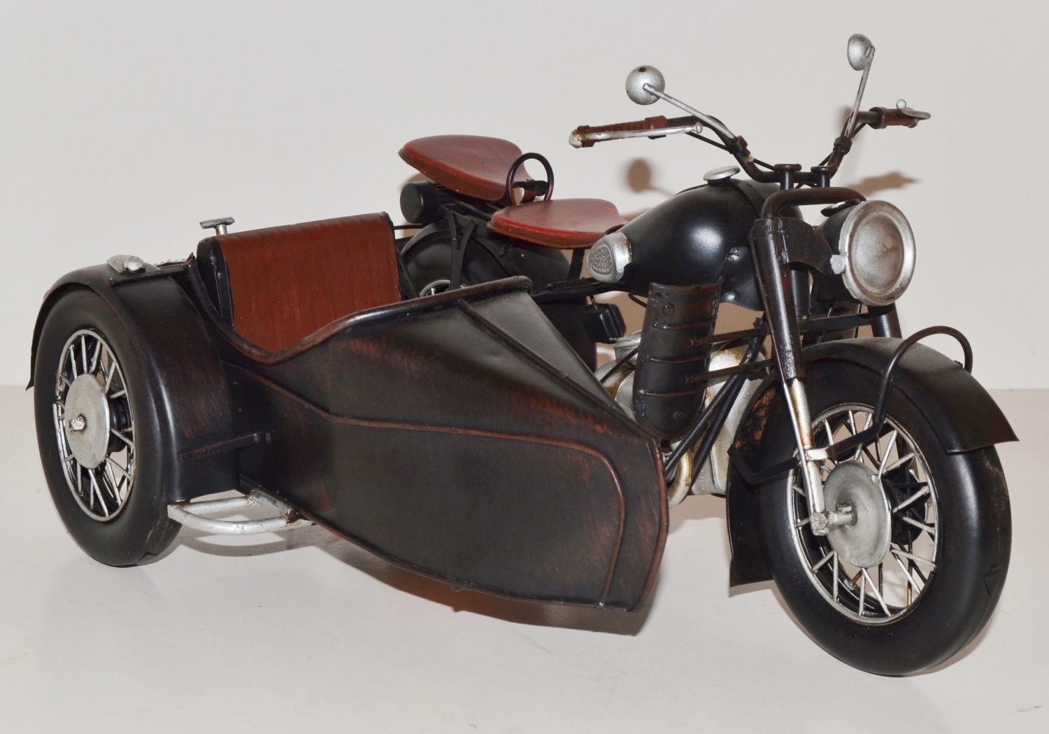 Blechmotorrad Nostalgie Modellauto Oldtimer Marke BMW Motorrad mit Beiwagen aus Blech L 31 cm