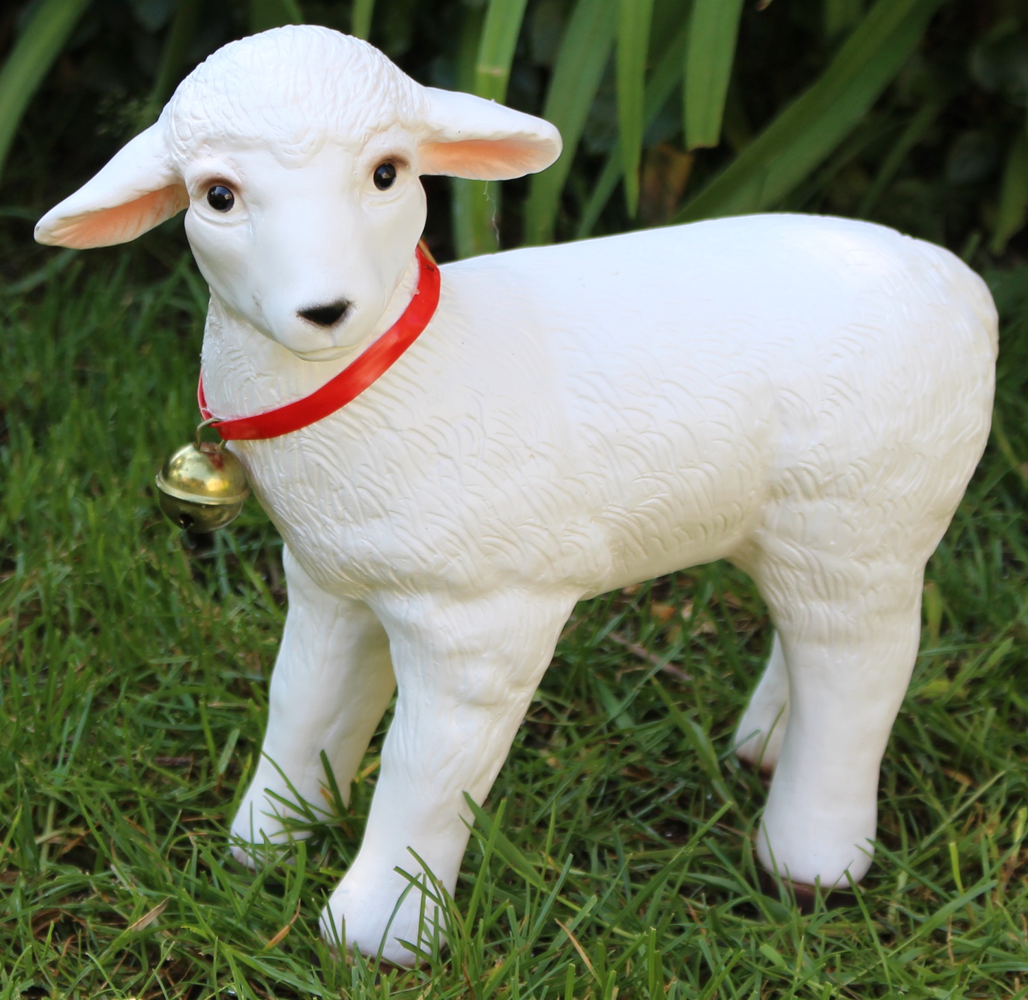 Deko Garten Figur Dekofigur Gartenfigur Tierfigur weißes Lamm Lämmlein aus Kunststoff Höhe 28 cm