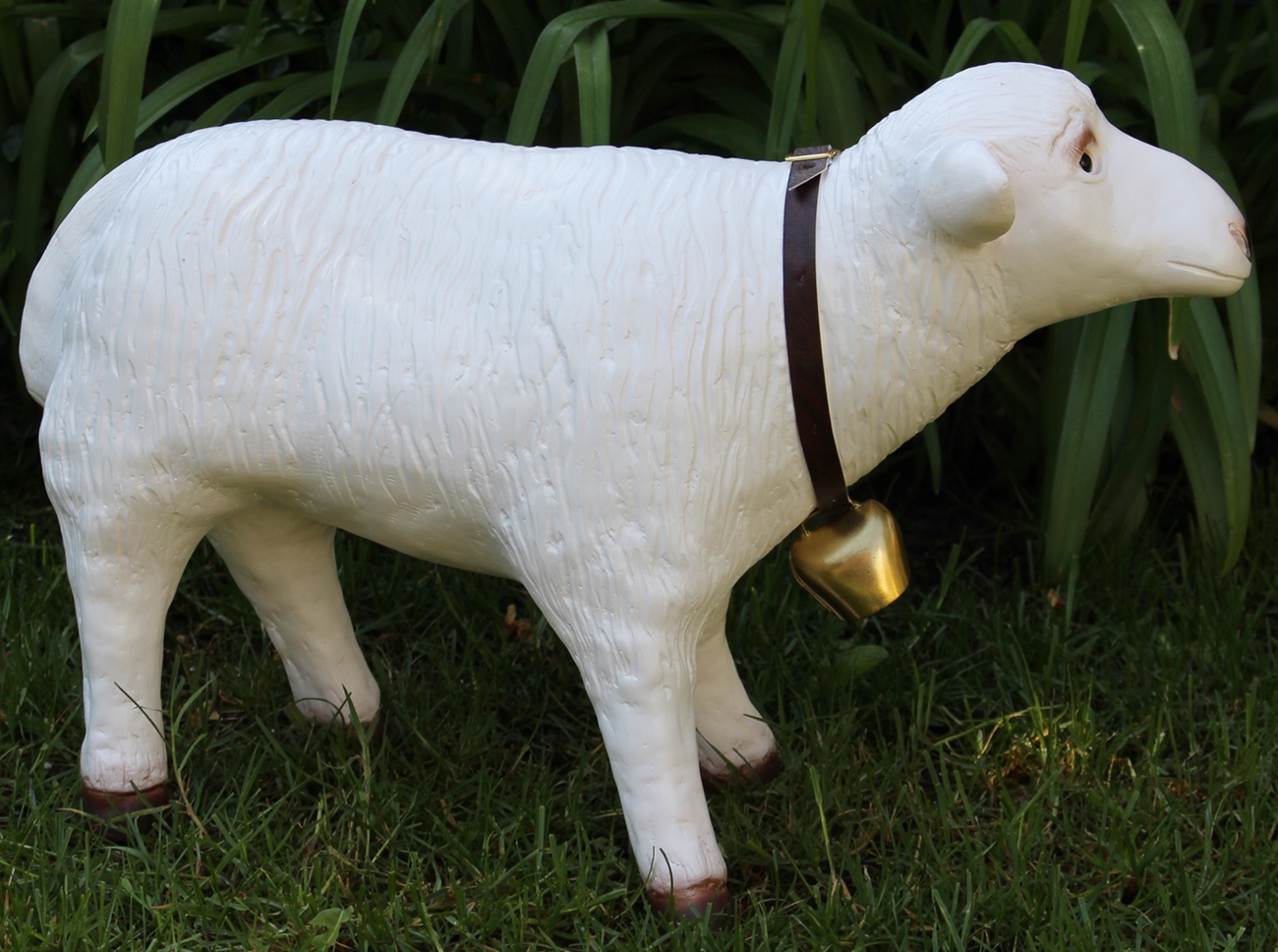 Deko Garten Figur Dekofigur Gartenfigur Tierfigur weißes Schaf stehend aus Kunststoff Höhe 36 cm