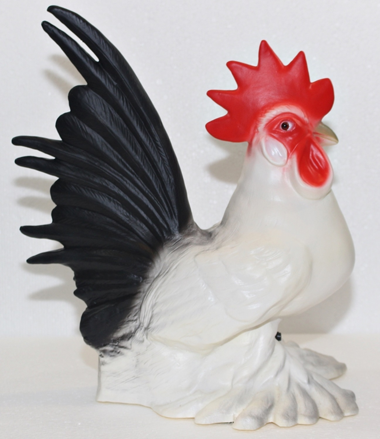 Deko Figur Hahn weiß-schwarz H 30 cm Hahnfigur Gartenfigur mit Scherz Bewegungsmelder Kikeriki