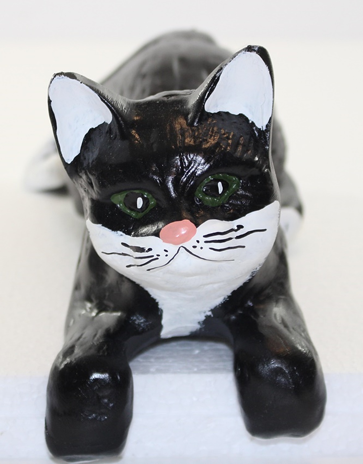 Dekofigur schwarze Katze liegend H 13 cm L 29 cm Katzenfigur Tierfigur aus Kunstharz