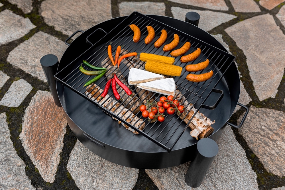 Feuerschale "Haiti" Ø 70cm Feuerstelle für den Garten aus Stahl Feuerkorb als Wärmequelle oder Grill