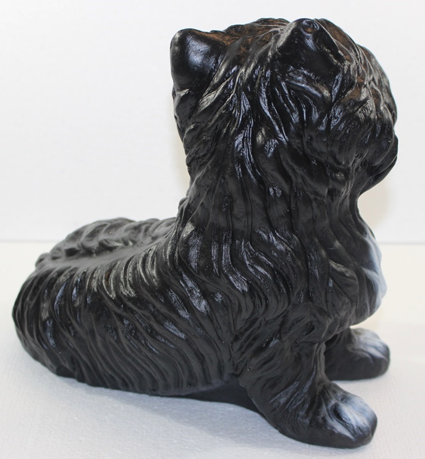 Deko Figur Hund West Terrier schwarz Dekofigur sitzend H 28 cm Hundefigur Bewegungsmelder Wau-wau