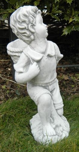 Beton Figur Junge mit Tragekorb zum Bepflanzen H 40 cm Dekofigur und Gartenskulptur