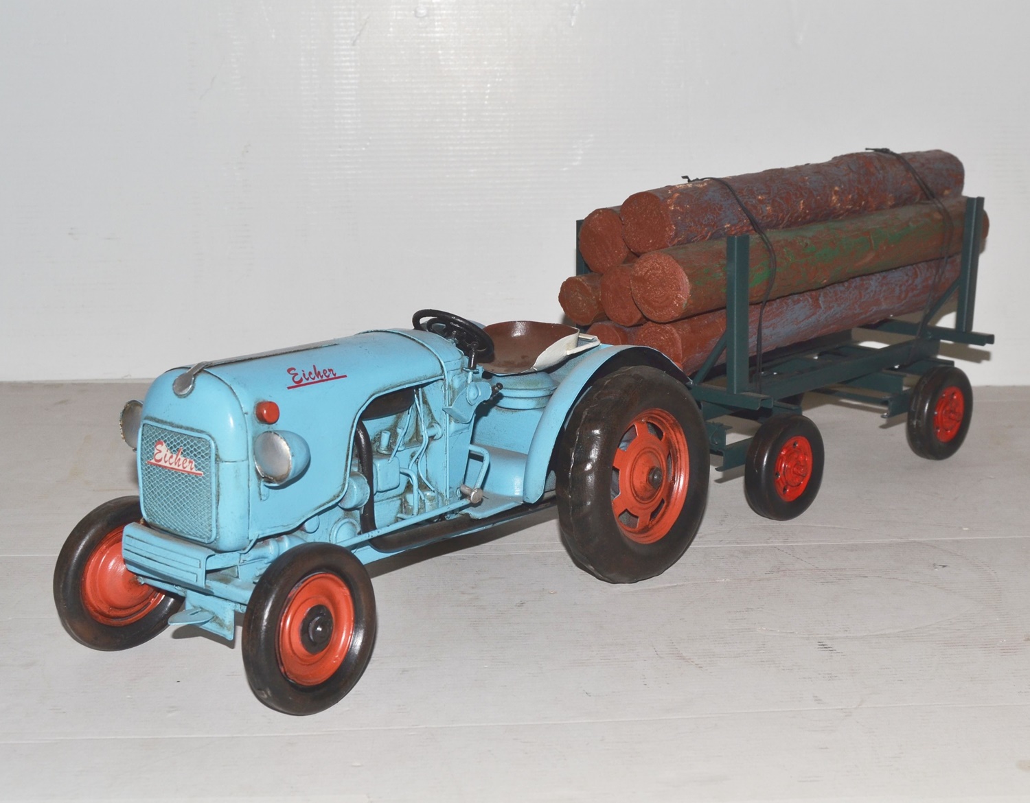 Traktor-Eicher-Oldtimer-Blechmodell-Trecker-Holzanhaenger-ini37038.37718.1