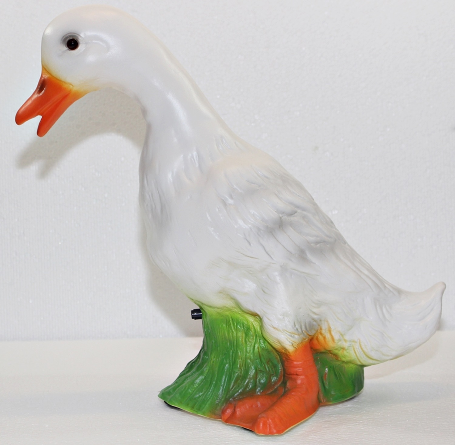 Deko Figur Ente stehend weiß H 30 cm Entenfigur mit Scherz Bewegungsmelder Schnatter Dekofigur