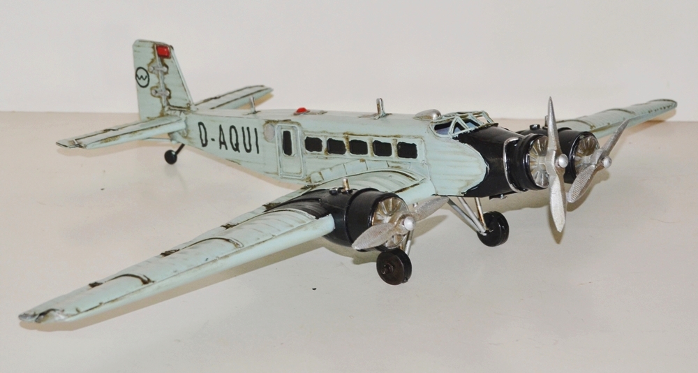 Blechflugzeug Nostalgie Modellflugzeug Oldtimer Marke Junkers JU 52 Modell aus Blech B 52 cm