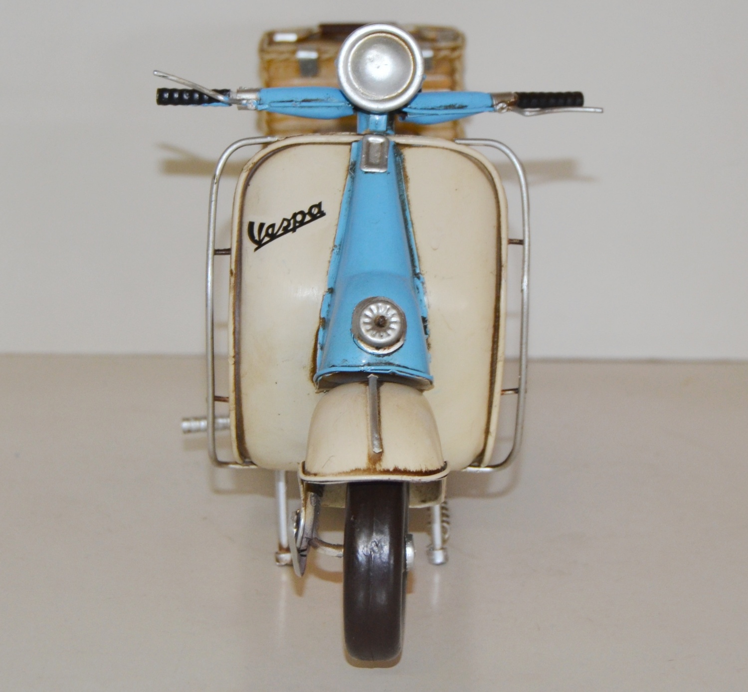 Blechmodell Roller Nostalgie Modellauto Oldtimer Marke Vespa Motorroller Modell aus Blech L 33 cm