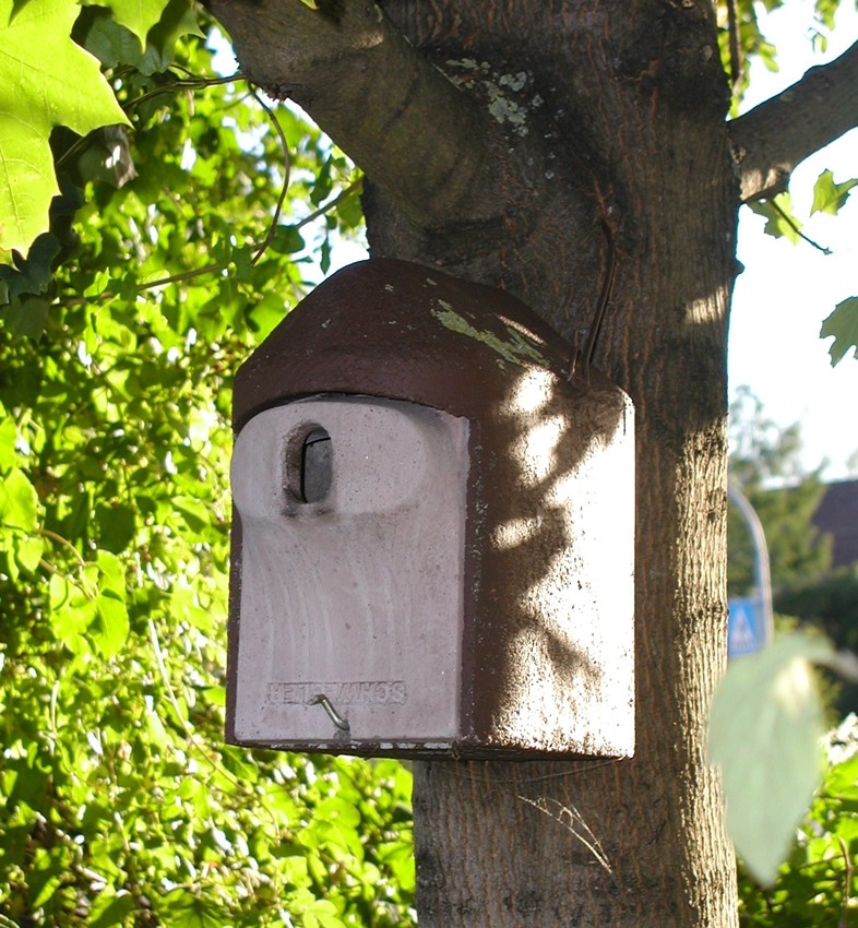 Naturschutzprodukt Set II  Garten räubersicher " 3 Nisthöhlen für Gartenvögel" Artenschutz Produkt
