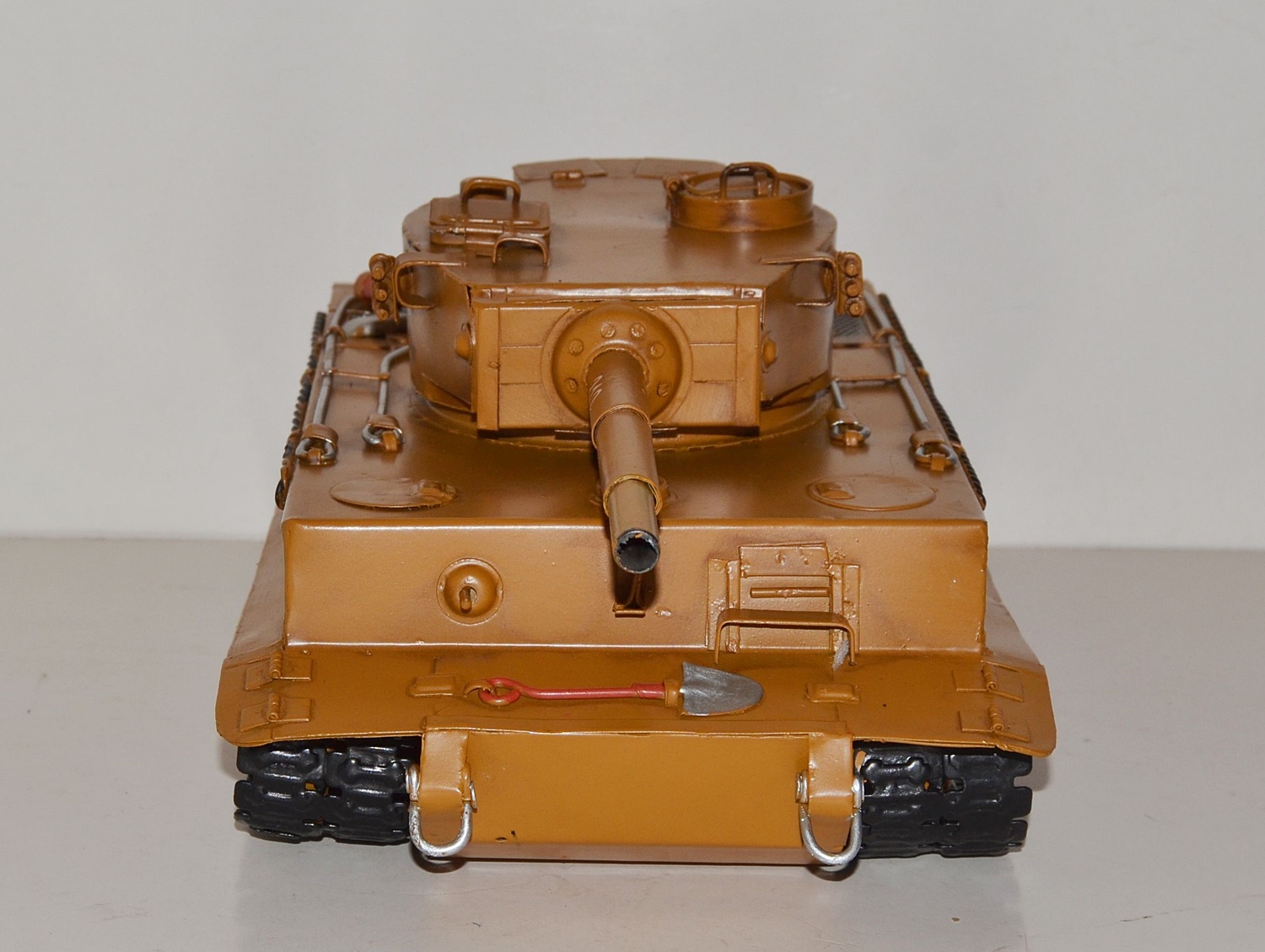 Blechmodell Nostalgie Modell deutscher Panzer Tiger II Modell Panzerkampfwagen aus Blech L 37 cm