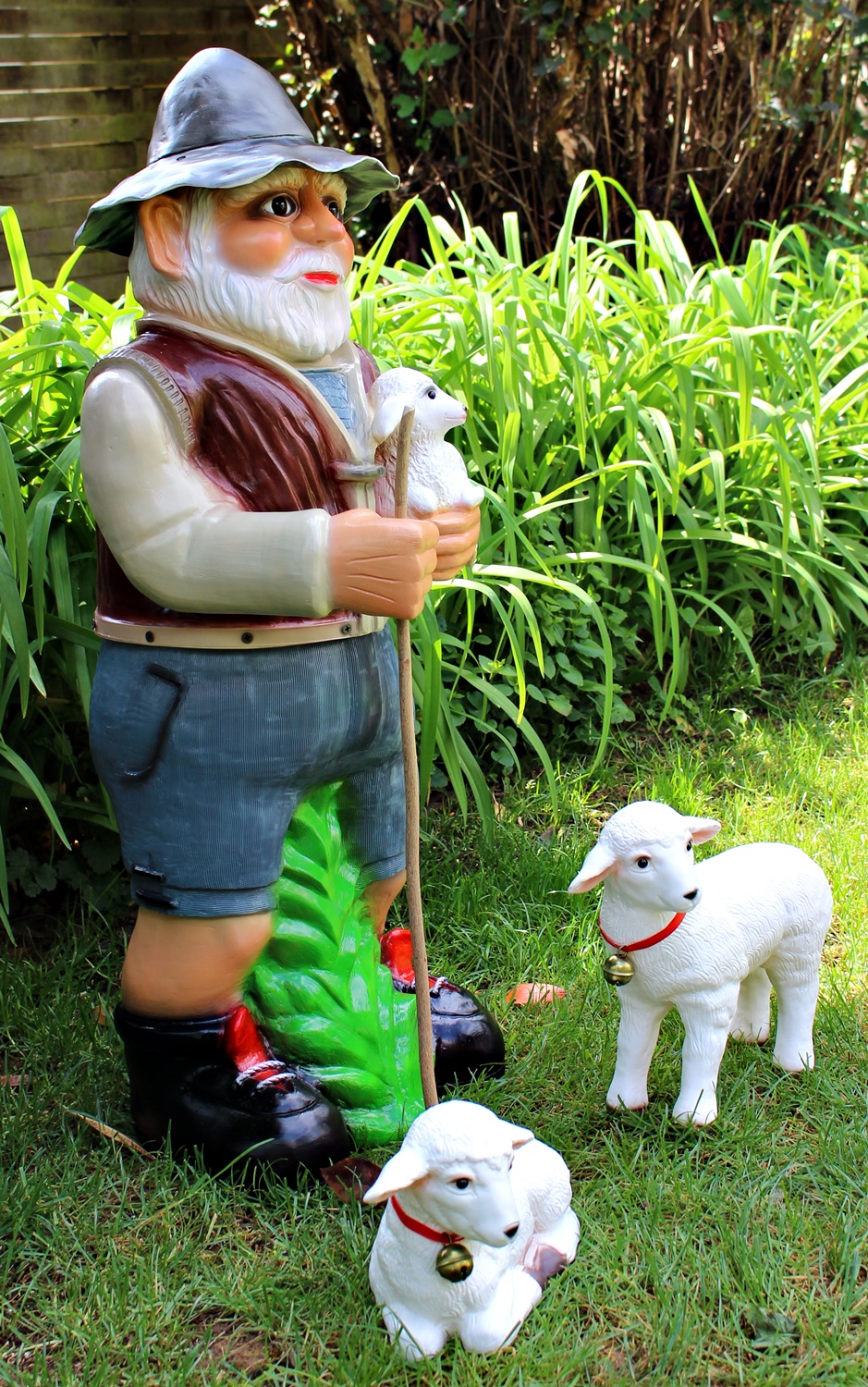 Deko Garten Figur Dekofigur Gartenfigur Hirte mit Lämmlein stehend und liegend aus Kunststoff