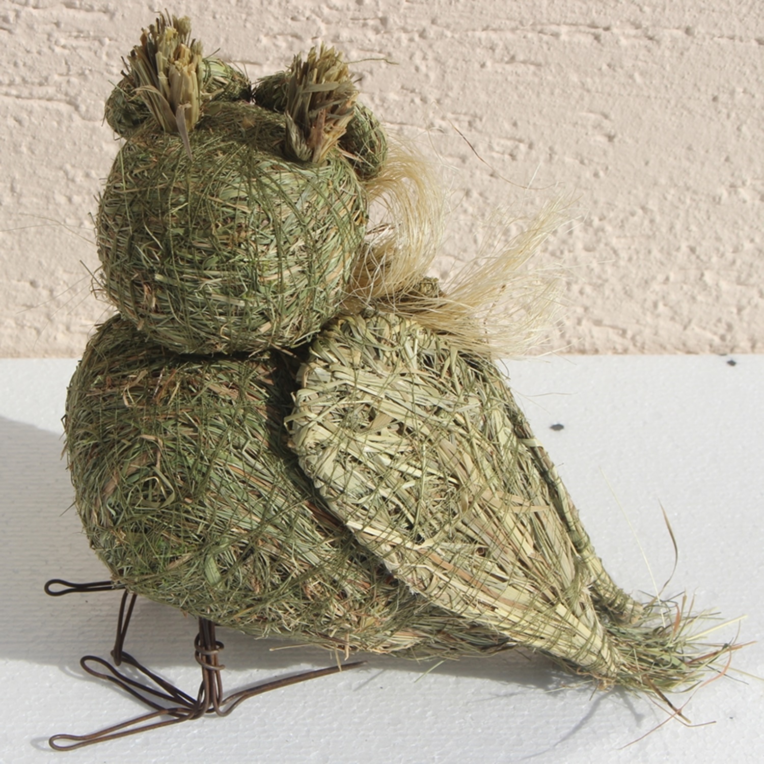 Deko Heu Figur Eule stehend Heueule Höhe 15 cm Tierfigur aus Naturmaterial Heu zum Basteln Heudeko