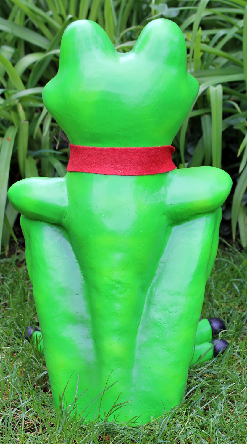 Deko Garten Figur Dekofigur Gartenfigur Tierfigur lustiger Frosch mit Fliege aus Kunststoff H 51 cm